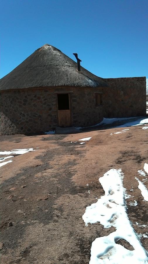 Sani Stone Lodge Mokhotlong Extérieur photo